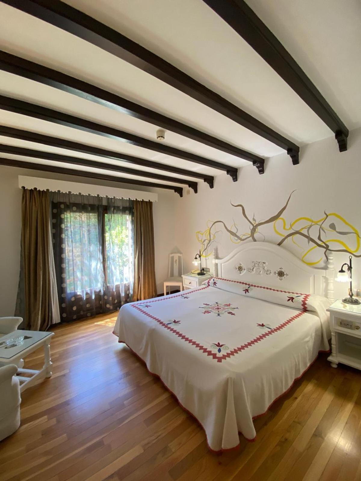 Hotel Dona Teresa La Alberca  Exterior photo